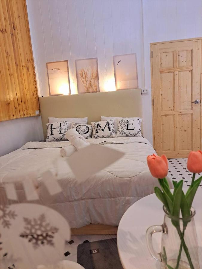 Home Lodge โฮมลอร์จ เชียงคาน Buitenkant foto